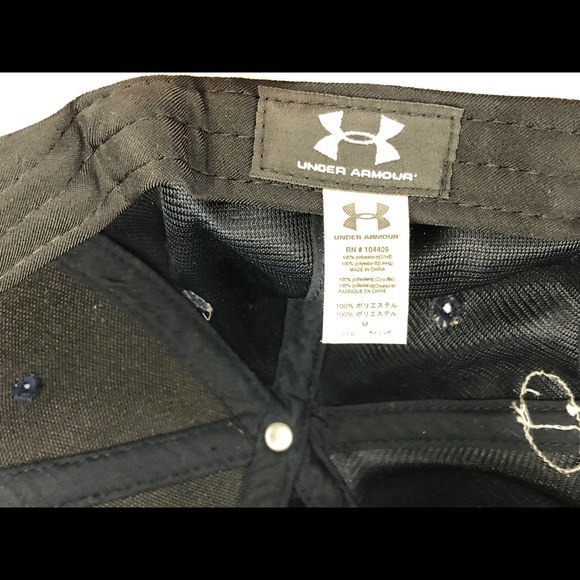Under Armour Cap - Picture 5 of 5